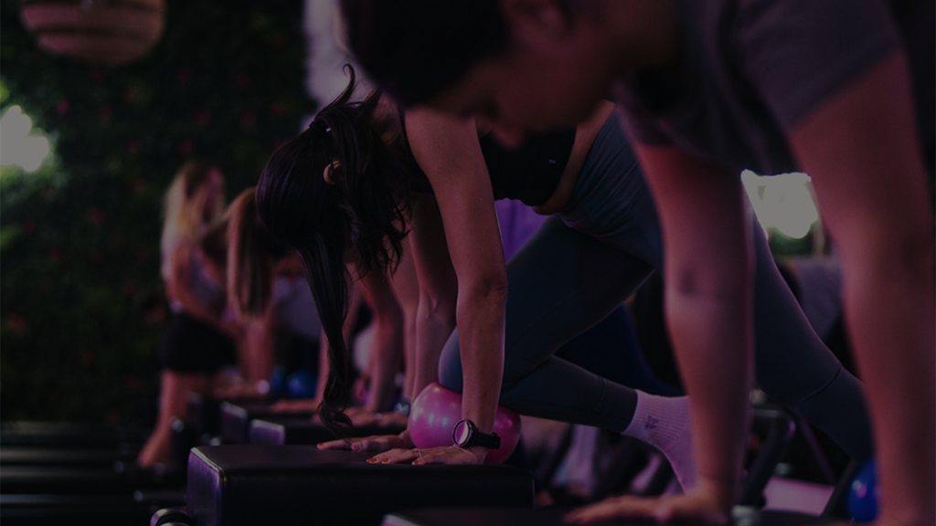 Cours de Pilates Reformer à Paris chez AthletX Rebel